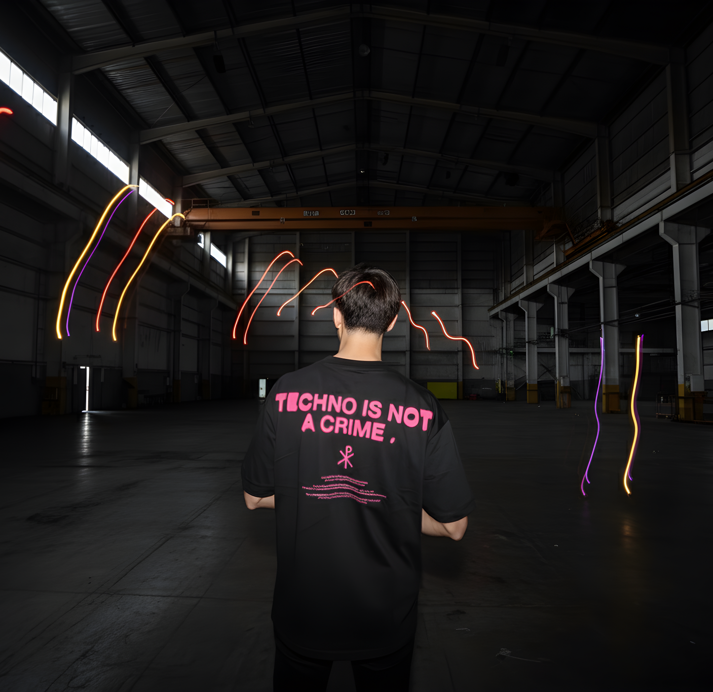 TECHNO IS NOT A CRIME - NOIR / ROSE